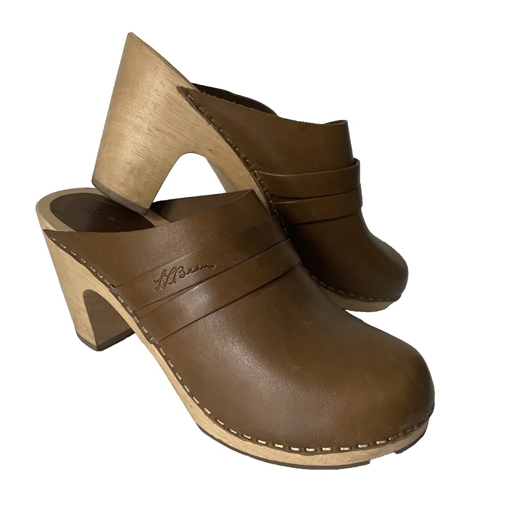 L.L.Bean Brown Leather Stapled Wood Chunky Heel Platform Boho Clogs Mules 6